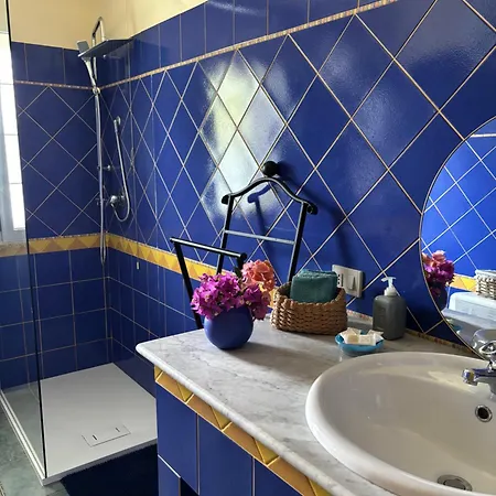 Casa Violetta * לוצוראי